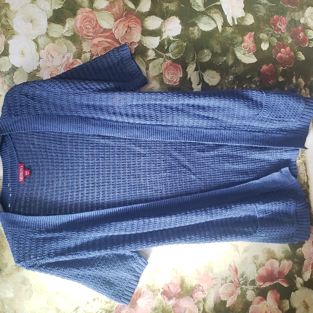 2/$5 Merona Sz M sweater